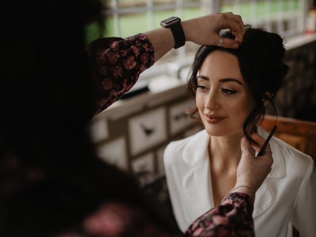 Wedding Hair Ideas:  How to choose the right hair style for your Wedding Day